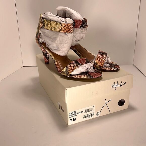 Style & Co Paycee Rainbow Snakeskin Dress Sandal size 7 M - Picture 1 of 6
